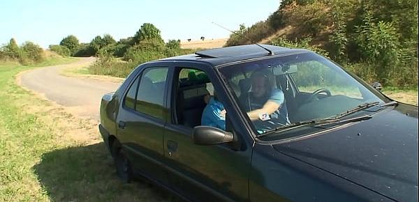  Blonde grandma getting doggy-fucked roadside